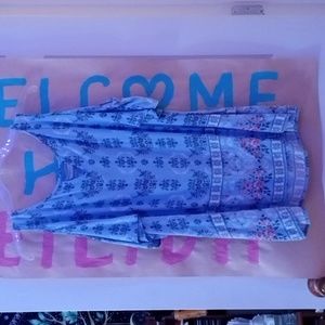 Women's cold shoulder top